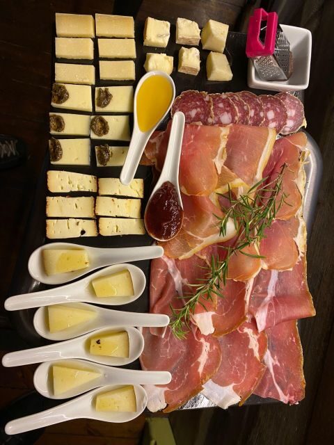 Rome: Award-Winning Roman Food Tours - The Guide Makes the Difference (And You Can Meet Many of Them)