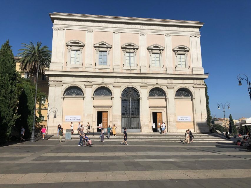 Rome: Basilica of St John Lateran & Holy Steps 1-Hour Tour - Relics of Saints Peter and Paul, plus the Pillars of the Church