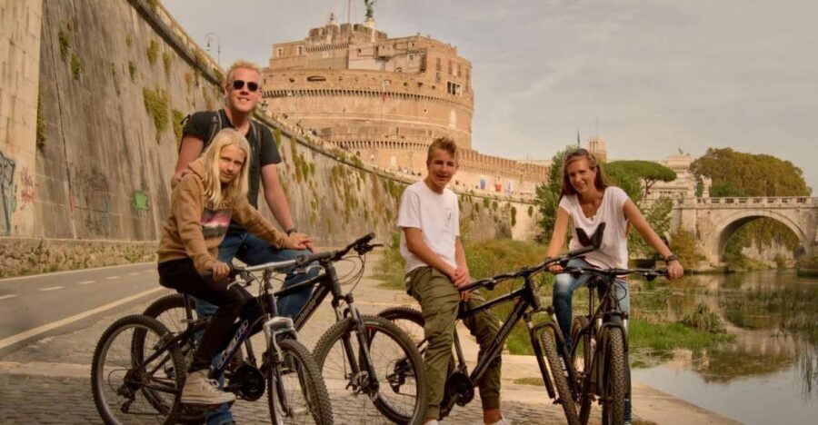 Rome: Bike Rental 4-hours - How to Use the City App Audioguide While You Ride