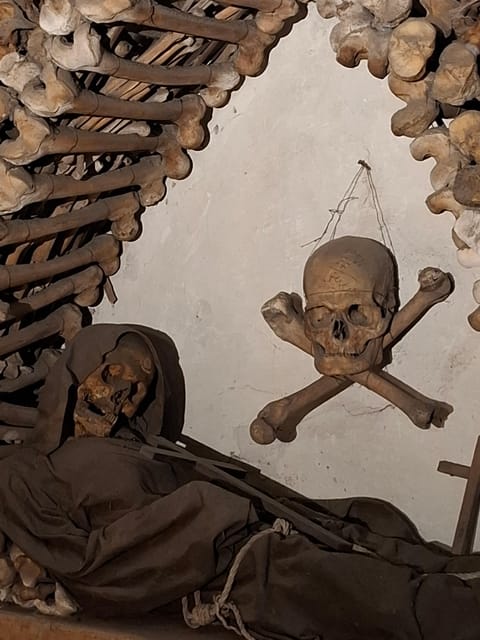 Rome: Bone Crypts Express - Tour in ENGLISH with tickets - Key things that make this Bone Crypts Express tour worth your time