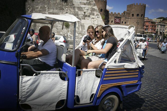 Rome by Ape Calessino Auto Rickshaw - Getting started: hotel pickup and a clean route into Rome’s top sights