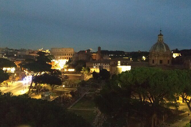 Rome by Night: 2hr Guided Walking Tour - Rome by Night at 7:30 pm: the point of the evening walk