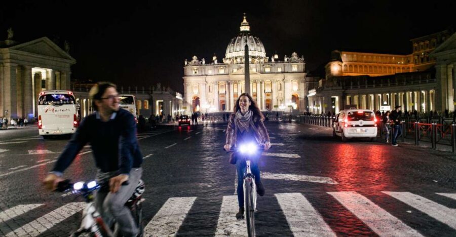 Rome by Night: 3-Hour Bike Experience - Rome by Night on a bike: the real advantage of seeing the classics after dark