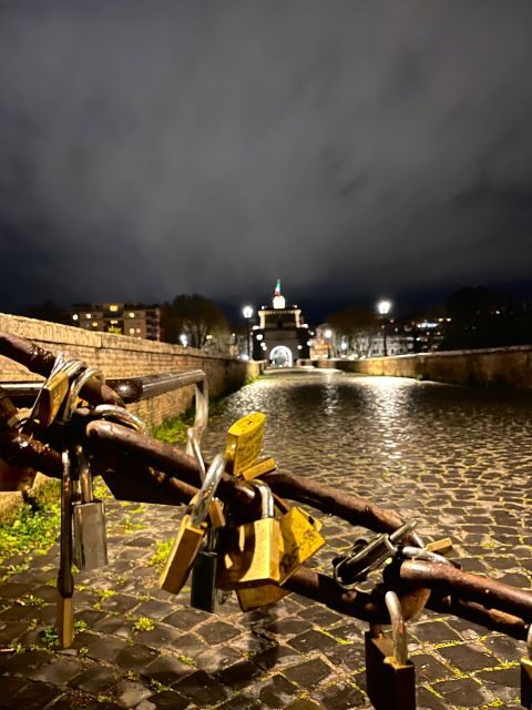 Rome by Night by car - Guide energy: attentive, safety-minded, and photo-friendly