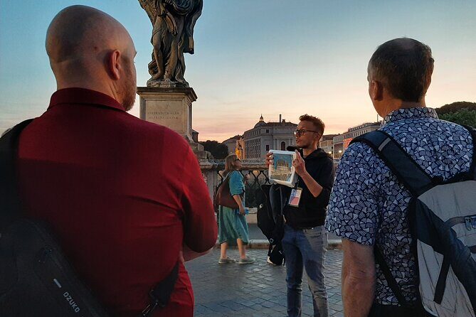 Rome by Night E-Bike Tour with Pizza Option - Optional pizza: finishing the ride like a real Roman night