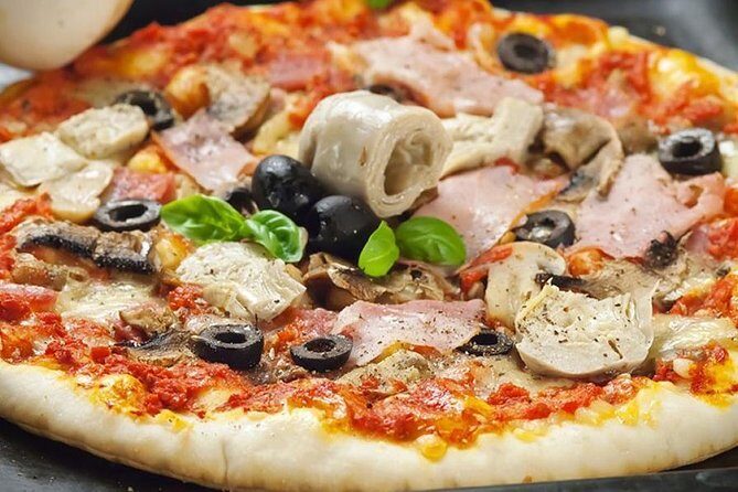 Rome by night with pizza & gelato ( minimum 2 people) - The private vehicle and the real meaning of 2 hours 30 minutes