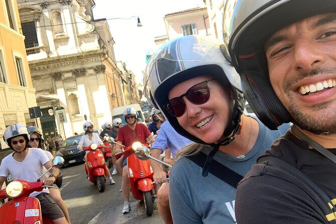 Rome by Vespa – Vespa Tour with Local Guide Francesco - Trevi Fountain and the Spanish Steps: quick but iconic pauses