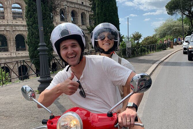 Rome by Vespa – Vespa Tour with Local Guide Francesco - Francesco, helmets, and your two riding options in Rome traffic