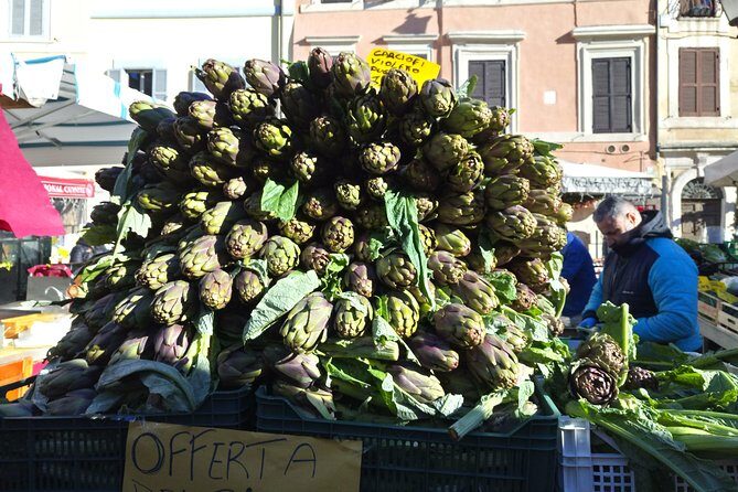 Rome Campo de Fiori and Jewish Ghetto Street Food Tour - Stop 4: Area Sacra di Largo Argentina for the Ruins-Next-to-Snacks Moment