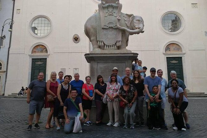 Rome Campo de Fiori and Jewish Ghetto Street Food Tour - Stop 5: Piazza della Minerva for a Quick Landmark Pause