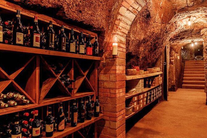 Rome: Candlelight Food & Wine Tasting in Ancient Roman Cellar - The 5:00 pm timing: why this schedule feels right