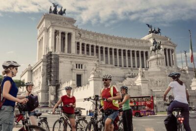 Rome: Cannondale E-Bike Tour of Top Landmarks & More - Meeting at Via Labicana 49 and getting rolling