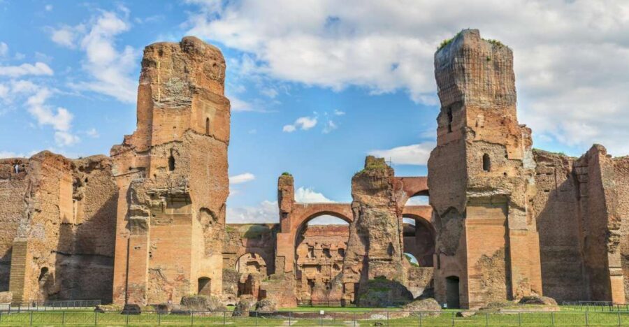 Rome: Caracalla, Colosseum, Circus Maximus Private Tour - Finding the meeting point near the Colosseum Metro