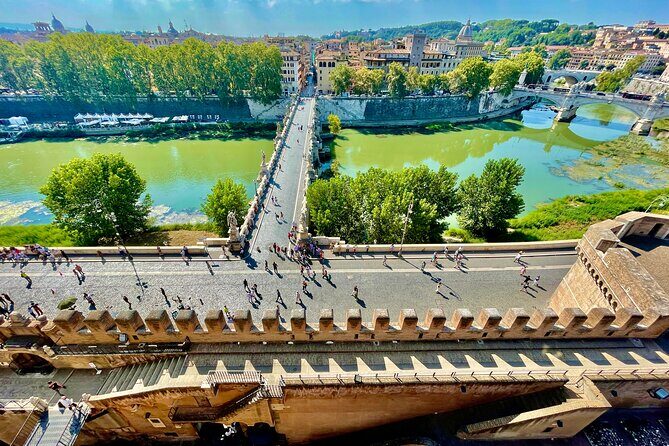 Rome Castel Sant Angelo VIP Private Tour and Panoramic Views - St. Angelo Bridge: a quick walk with big Roman context
