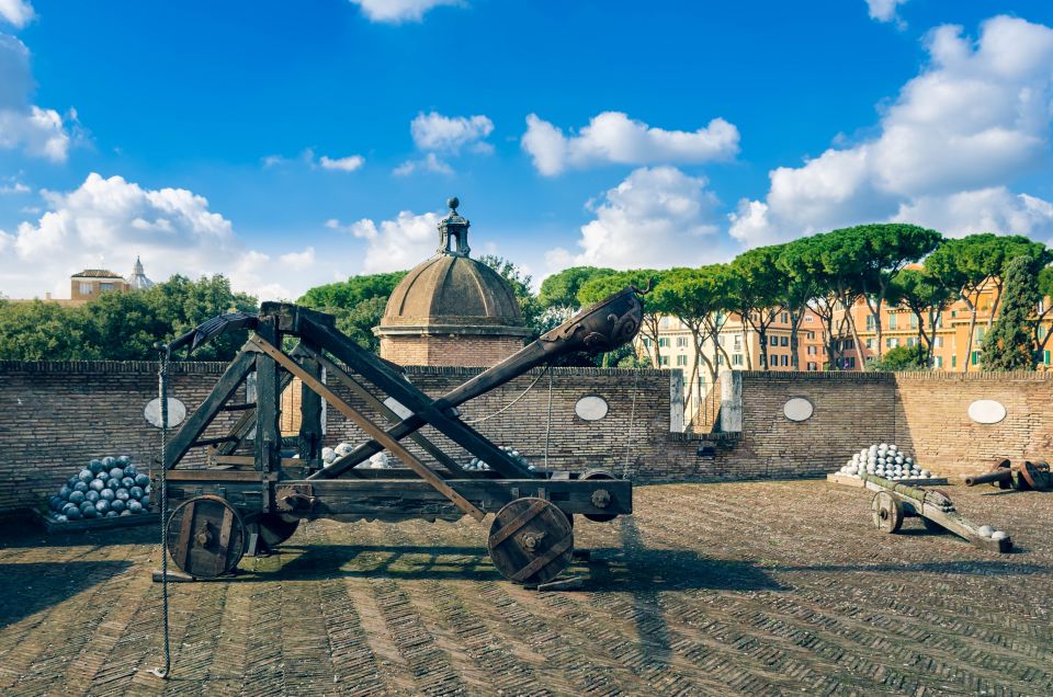 Rome: Castel Sant'Angelo and Hadrian's Tomb Guided VIP Tour - Step Inside: Hadrian’s Tomb and the First Big Transition