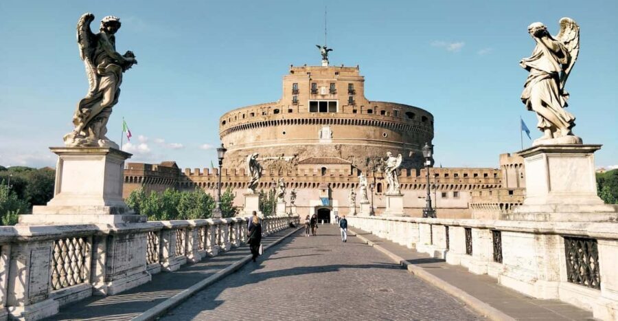 Rome: Castel Sant’Angelo Priority Line Ticket & Audio Guide - From tomb to fortress: how the building becomes a story engine