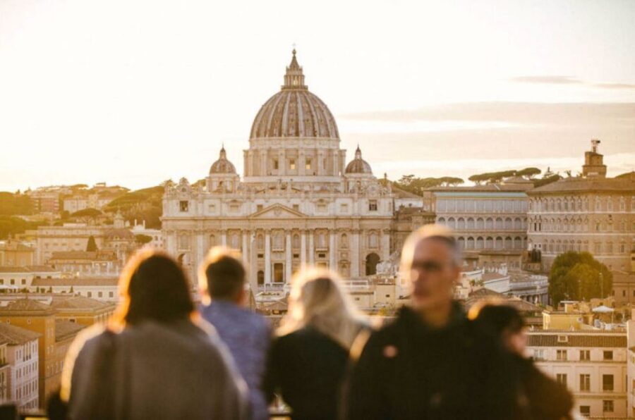 Rome: Castel Sant'Angelo Private Tour & Skip-the-Line Entry - Skip-the-line entry: what you gain and what to watch for