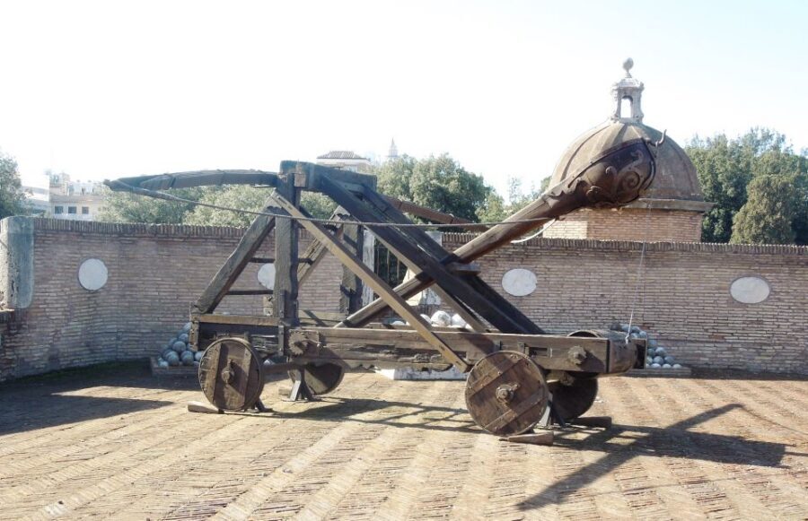 Rome: Castel Sant'Angelo Skip the Line Private Tour - Treasury room, fortress walls, statues, and the darker chapters