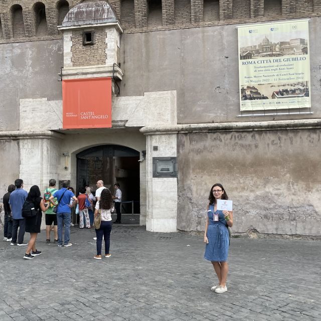 Rome: Castel Sant'Angelo Tour With Skip-the-line Access - Frescoes, sculptures, and angels: what you should look for