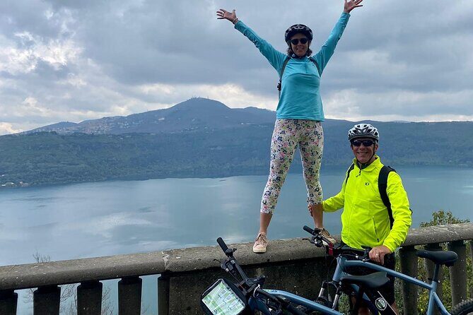 Rome: Castelli Romani Day Trip by Train and E-Bike - Key highlights to look for