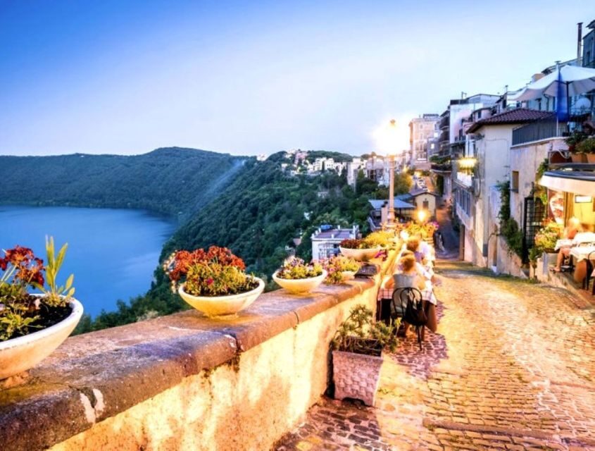Rome: Castelli Romani Hop-on and Hop-off Tour - Saturday Line 1: Frascati, Grottaferrata, Marino, and Castel Gandolfo