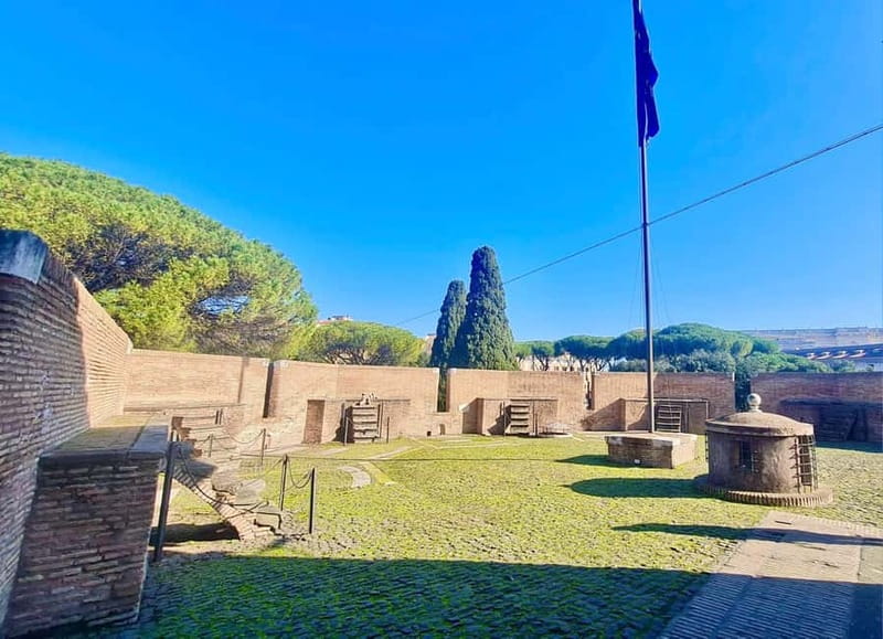Rome: Castle Sant'Angelo Ticket w/ audioguide option - Why Castel Sant’Angelo feels like more than a ticketed stop