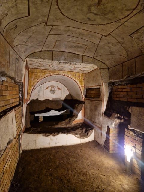 Rome: Catacombs Express ENGLISH Guided Tour - SKIP THE LINE - Practical stuff: what to bring and how to stay comfortable