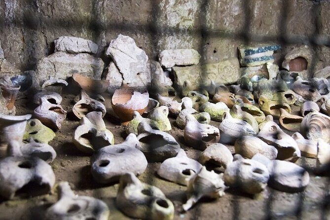 Rome: Catacombs for Kids Private Family Tour with Capuchins Crypt - Why this private catacombs-and-crypt combo makes sense