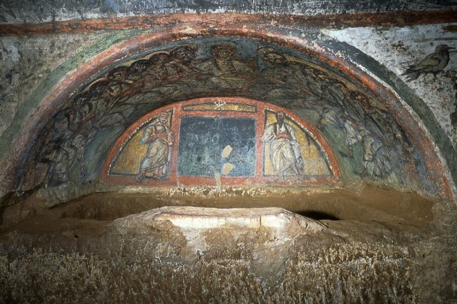 Rome: Catacombs of Domitilla Entry Ticket & Guided Tour - Pagan Hypogeum, Christian Expansion: How Old Burial Space Gets Rewritten