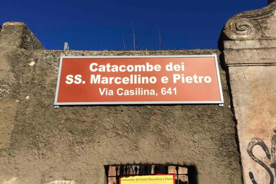 Rome: Catacombs of Saints Marcellino and Pietro Guided Tour - Timing and meeting point: the part people trip over