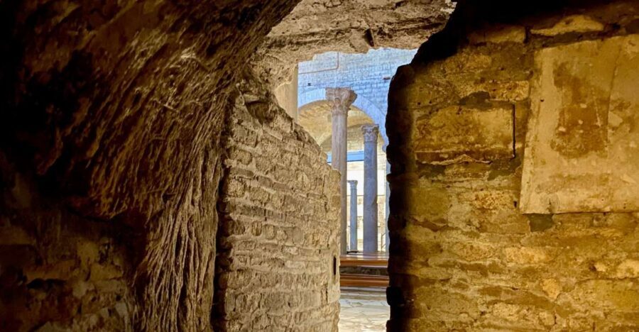 Rome: Catacombs & St Clement's Underground Semi-Private Tour - Key things I’d circle on the map