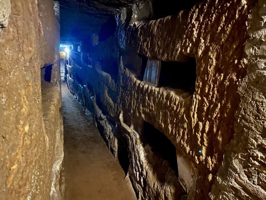 Rome: Catacombs & St Clement's Underground Semi-Private Tour - The martyr’s house setting and the 4th-century basilica remains
