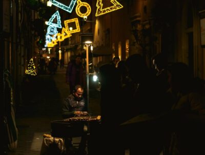 Rome: Christmas Lights Walking Tour - Starting at Babington’s Tea Room: your first orientation point