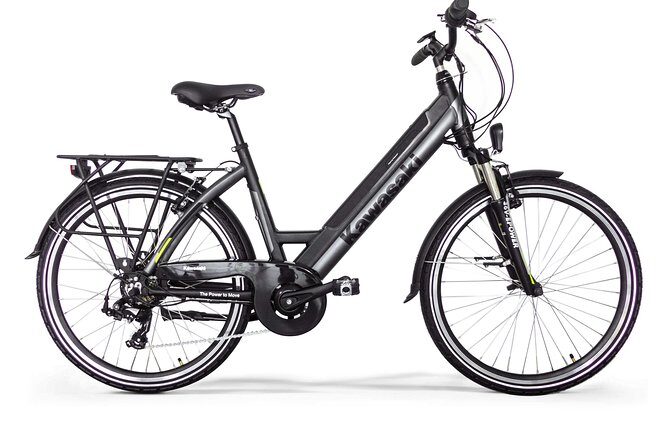 Rome City Bike & E-Bike Daily Rental - Crossing Pedestrian and Limited-Traffic Areas Without Losing Your Nerves