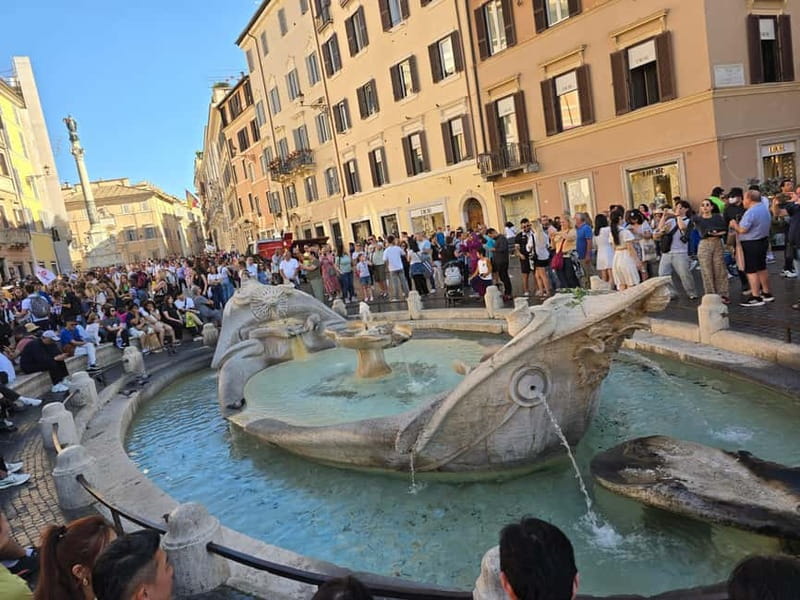 Rome: City Center Private Tour With Tuk-Tuk - Pantheon and the Trevi Fountain: two classics with quick, useful stops