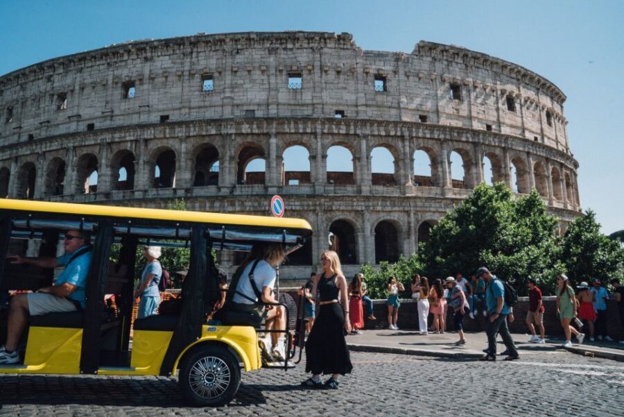 Rome: City Highlights Tour by Electric Golf Cart - Via del Corso to Trevi Fountain: Rome’s Grand Photo Corridor