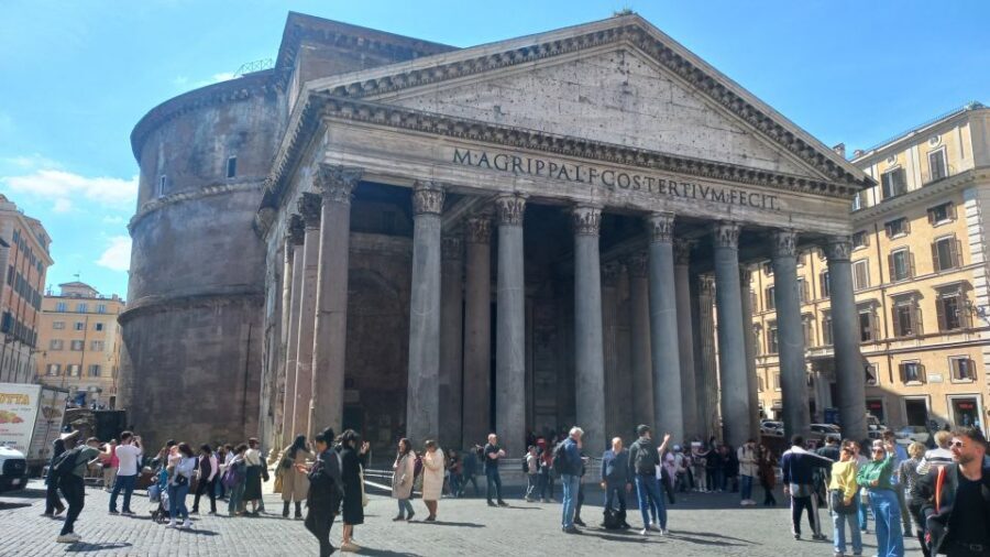 Rome: City Highlights Tour by Electric Golf Cart - Piazza Navona and Largo di Torre Argentina: Squares With Stories