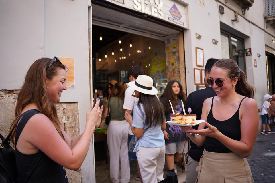 Rome: City Tour by Vespa with Pictures and Sweets Tastings - Piazza di Pasquino start: where you’ll get the ride rolling