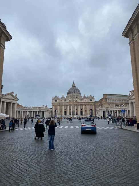 Rome: City walking tour. the beauty. - Meeting near St. Peter’s Square and starting with Vatican City