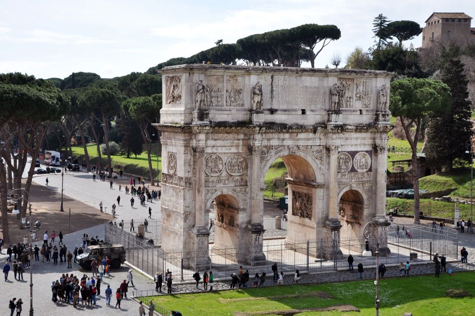 Rome: Colosseum and Ancient Rome Guided Walking Tour - Quick hits you’ll feel on the ground