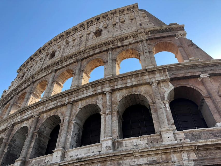 Rome: Colosseum and Vatican Guided Tour in one Day - Meeting points, timing shifts, and staying sane in Rome