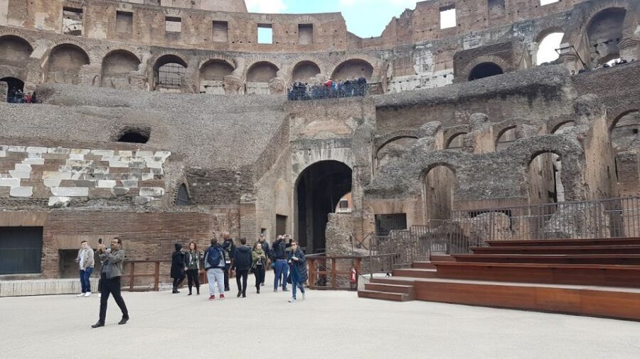 Rome: Colosseum Arena and Ancient Rome Guided Tour - Arriving at Largo Gaetana Agnesi and staying on time