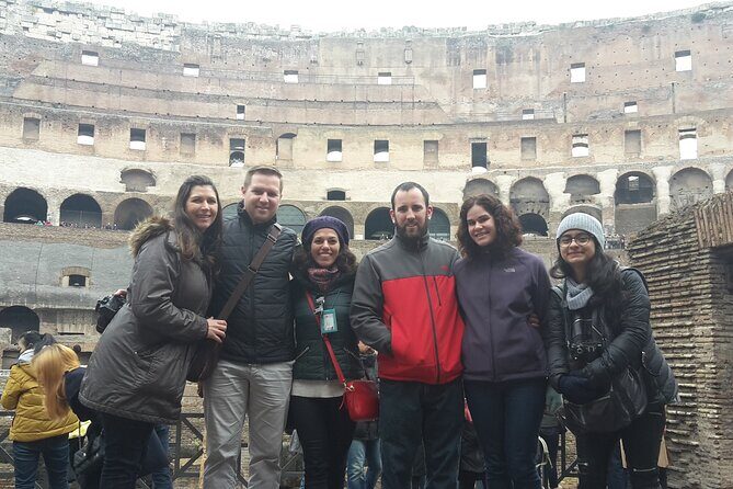 Rome: Colosseum Arena and Roman Forum | Small Group First Access - Finding your guide at Café Roma (and how to make it easy)