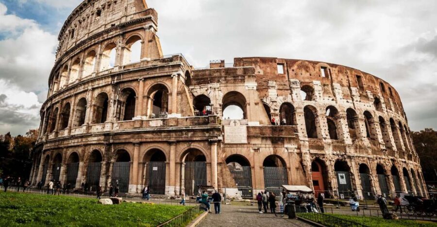 Rome: Colosseum Arena Floor, Roman Forum & Palatine Tour - Roman Forum: the heart of civic Rome