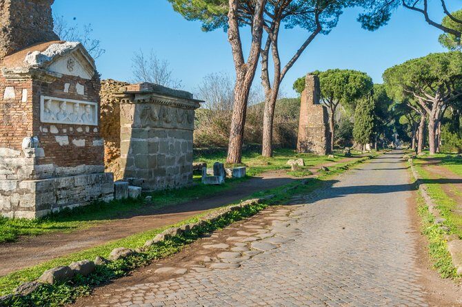 Rome Colosseum & Catacombs Underground Tours & Transfer - Palatine Hill: frescoes, legends, and the best view logic