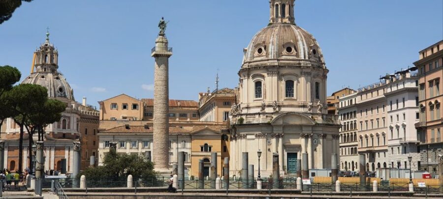 Rome: Colosseum, Circus Maximus, Forum & Ancient Rome Tour - Piazza Cinque Scole and Portico d’Ottavia: the route begins with the human city