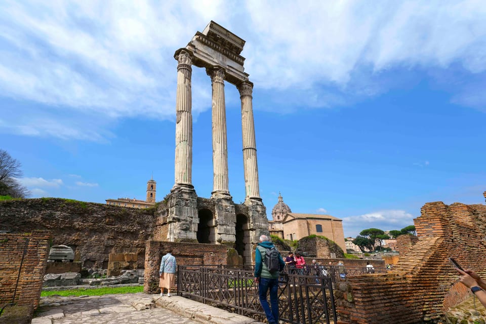Rome: Colosseum & Forum with Audio Guide App -Optional Arena - Palatine Hill Views Over Circus Maximus