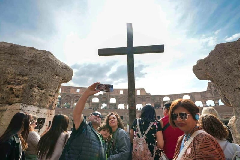 Rome: Colosseum & Forum with Audio Guide - Optional Arena - Audio guide essentials: what to bring and how to use it well