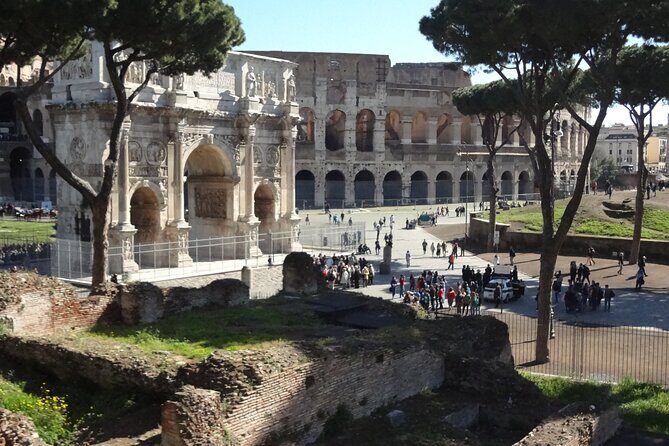 Rome: Colosseum Forums, Pantheon and City Highlights Private Tour - Forum Time at Foro Romano and the Arch of Constantine