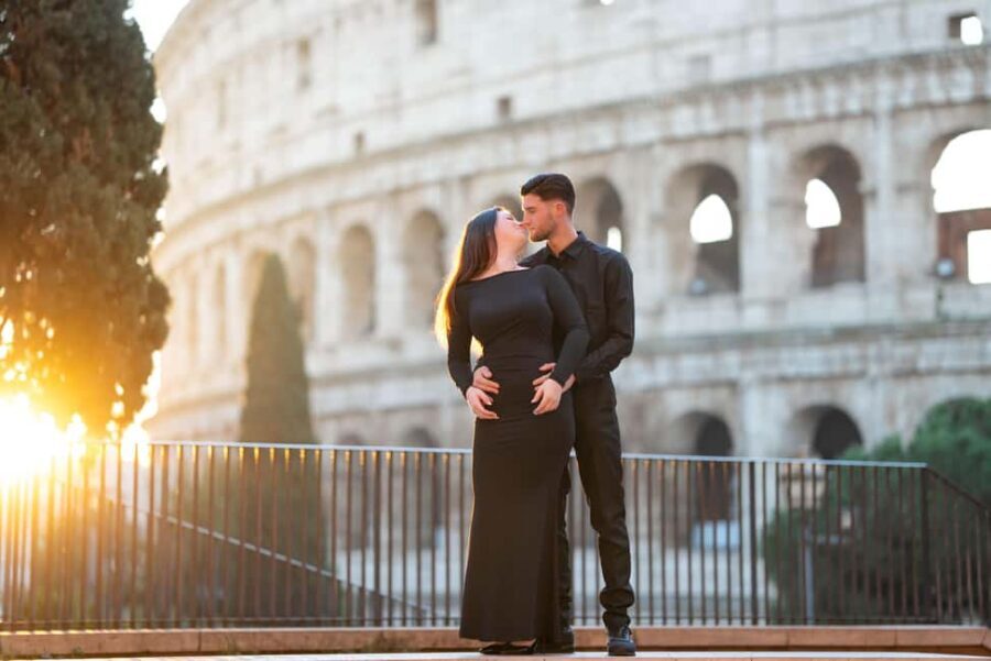 Rome: Colosseum Private Photoshoot - Sunrise vs Sunset: Picking the Right Light for Your Style
